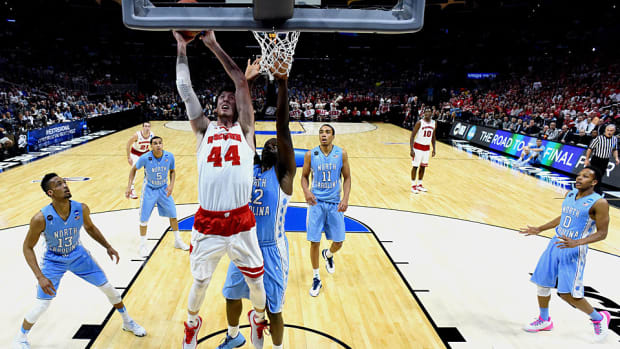 Frank Kaminsky Wisconsin North Carolina Sweet 16
